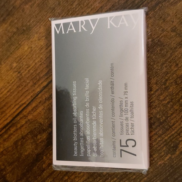 Mary Kay beauty blotters - Picture 1 of 2